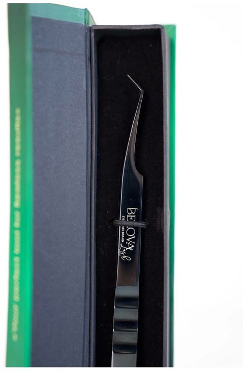 Belova Lash L-Bend volume tweezers